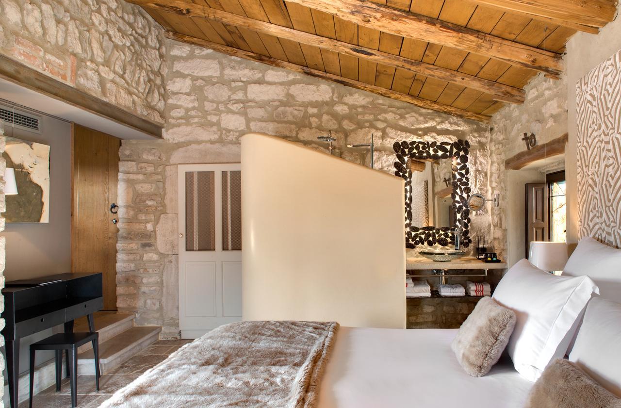 La Maison Du Passage - Chambres - Suites Premium, Spa, Piscine Et Restaurant Martignargues Exteriör bild